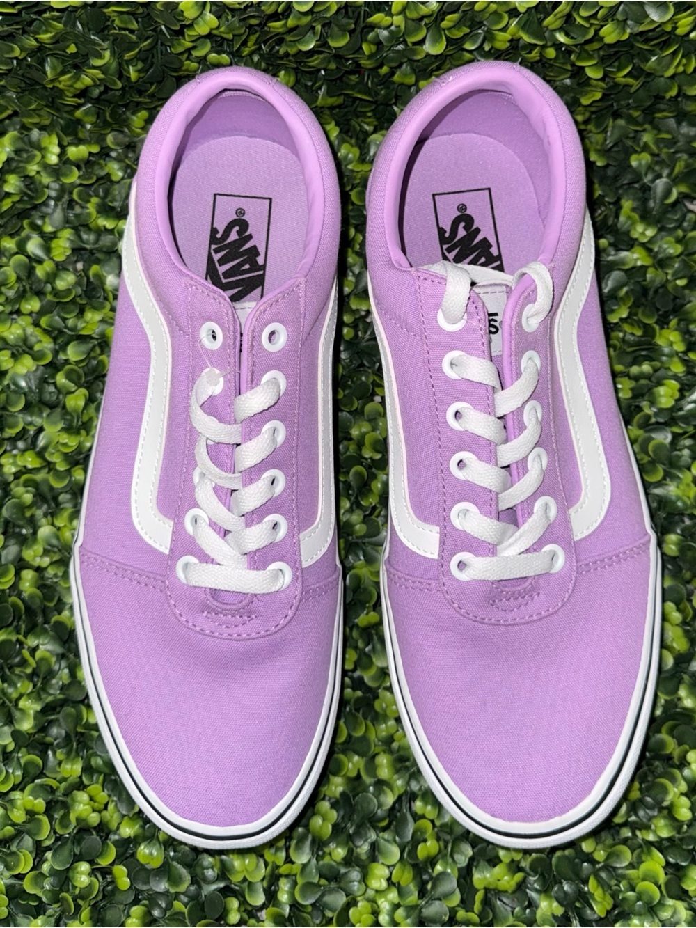 Vans Lavender Canvas Old Skool Sneakers Woman’s 11 New without box